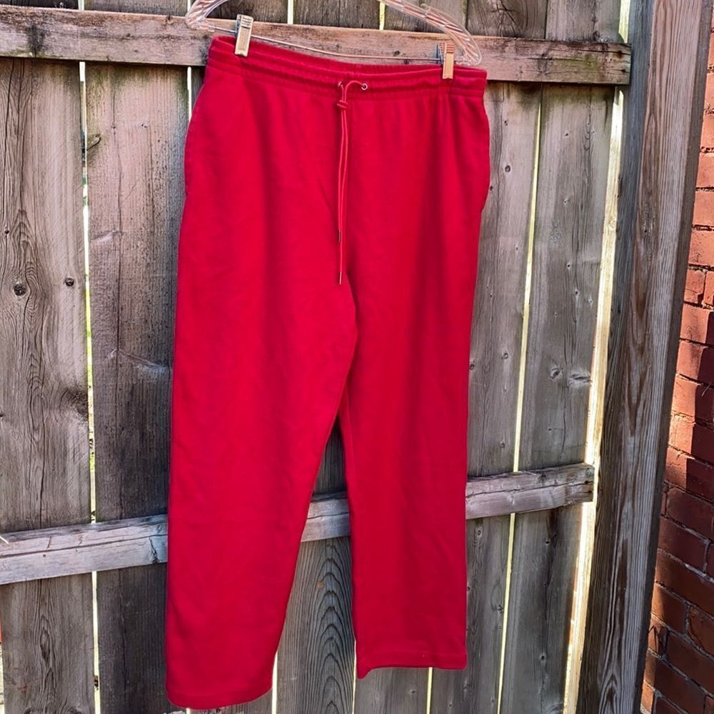 Hasting &โSmith red sweatpants sz. Large petite